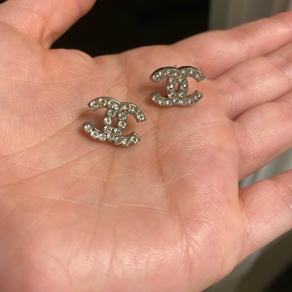 Chanel Jewelry Coco Chanel Cc Vintage Earrings Poshmark We're bringing you back down to earth! poshmark